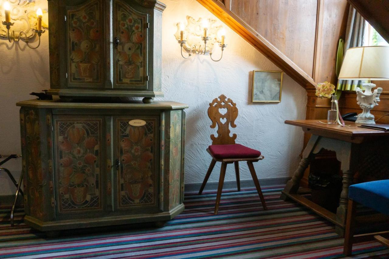 Hotel Schrenkhof Unterhaching Eksteriør billede