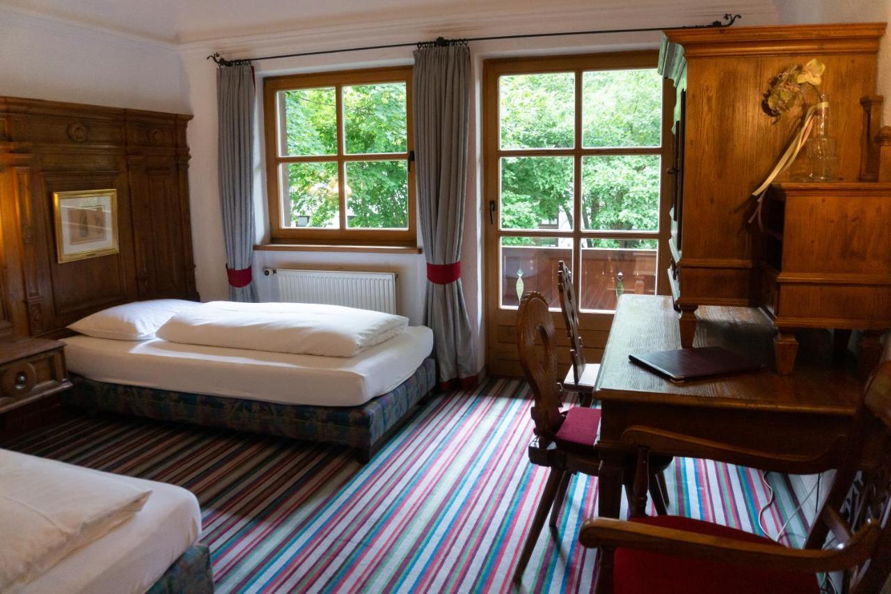 Hotel Schrenkhof Unterhaching Eksteriør billede